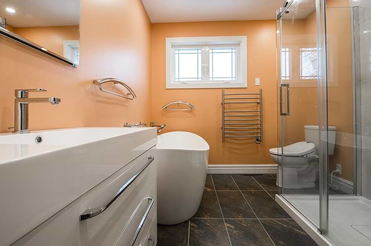 How To Do Small Bathroom Renovations Economically?