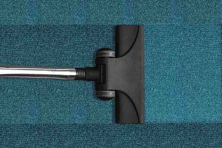 Hire Carpet Cleaning And Repair Services